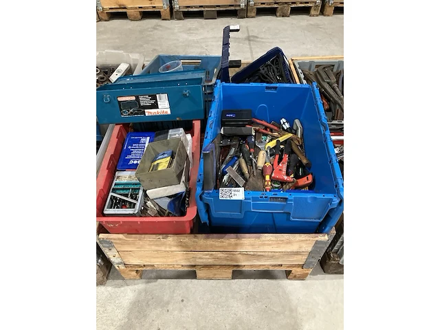 Partij handgereedschap - afbeelding 1 van  10