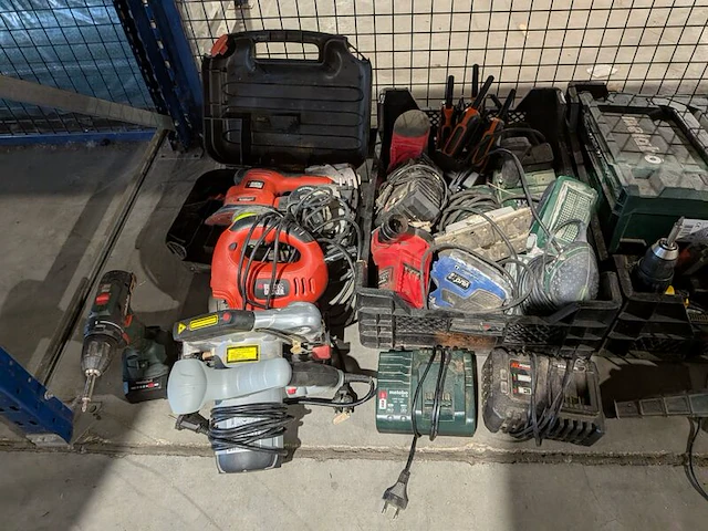 Partij handgereedschap - afbeelding 12 van  19