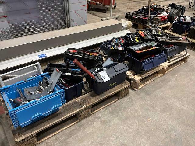 Partij handgereedschap - afbeelding 1 van  23