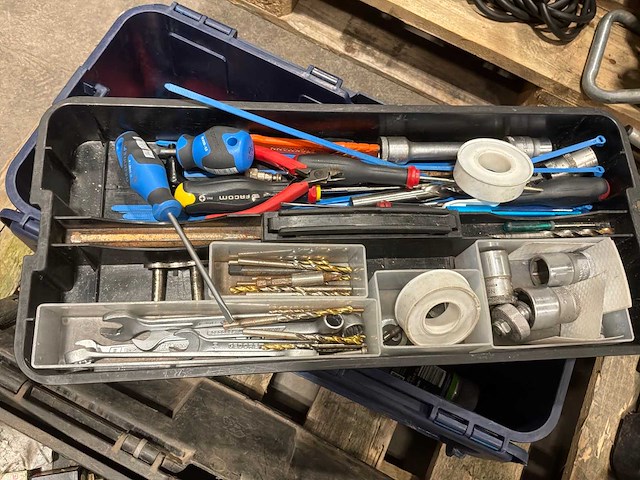 Partij handgereedschap - afbeelding 15 van  19