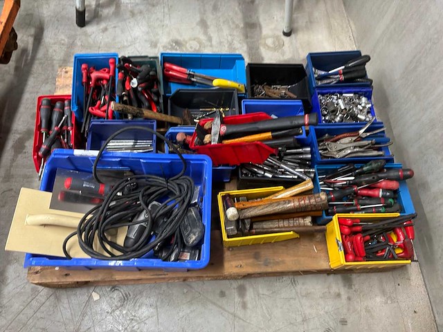 Partij handgereedschap - afbeelding 2 van  6