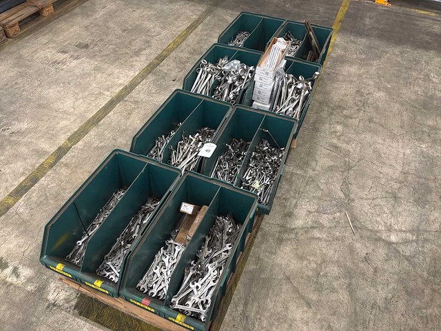 Partij handgereedschap - afbeelding 1 van  11