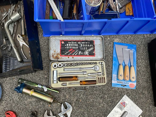 Partij handgereedschappen + koffers - afbeelding 5 van  9