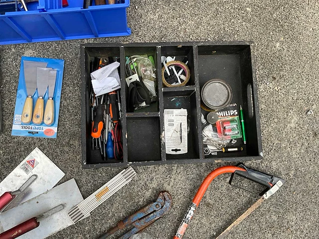 Partij handgereedschappen + koffers - afbeelding 9 van  9