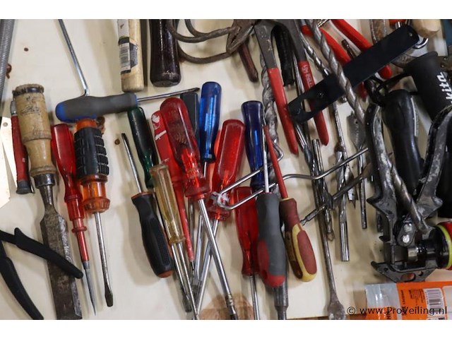 Partij handgereedschappen o.a. schroevendraaiers, hamers, tangen & beitels - afbeelding 3 van  6