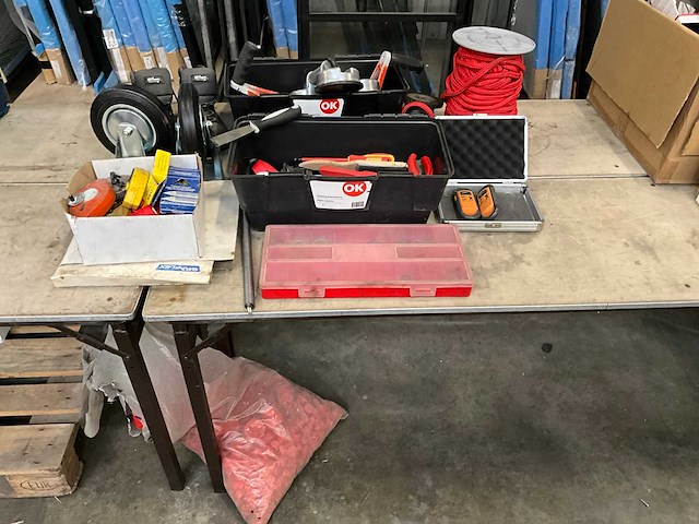 Partij handgereeschap - afbeelding 1 van  9