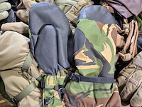 Partij handschoenen - afbeelding 6 van  8