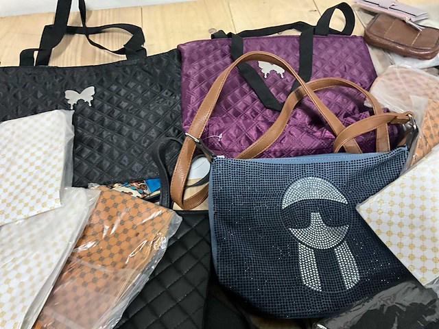 Partij handtassen (ca. 170x) - afbeelding 5 van  9