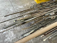 Partij hang- en sluitwerk - afbeelding 3 van  7