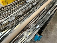 Partij hang- en sluitwerk - afbeelding 4 van  7