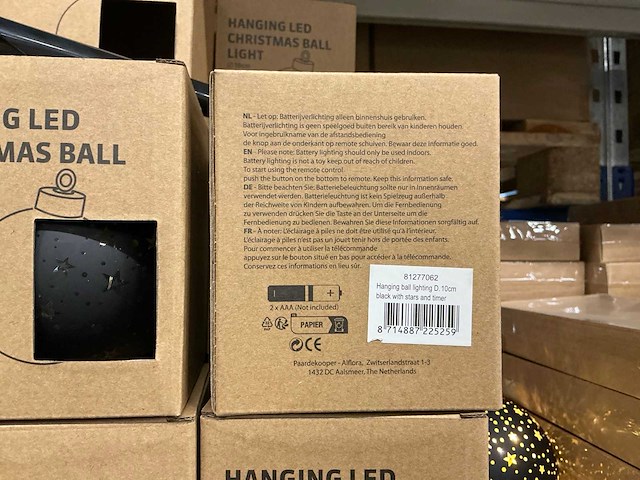 Partij hanging led christmas ball light ø10cm with timer (41x) - afbeelding 4 van  4