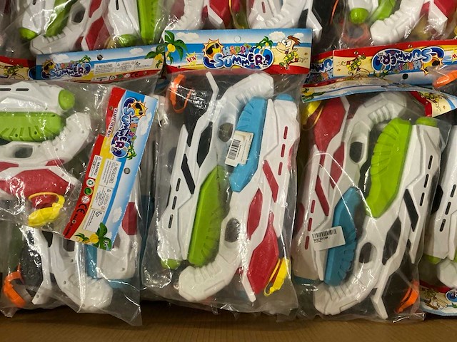 Partij happy summer waterpistolen 2-packs (67x) - afbeelding 2 van  5