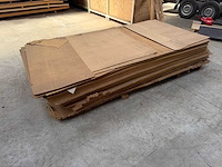 Partij hardboard - afbeelding 1 van  2