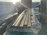 Partij hardhout channelsiding gecoat 97x21mm