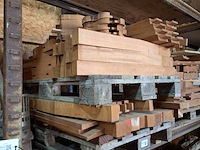 Partij hardhouten half fabricaten op 2x pallet - afbeelding 3 van  7