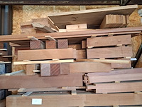 Partij hardhouten half fabricaten op 2x pallet - afbeelding 5 van  7