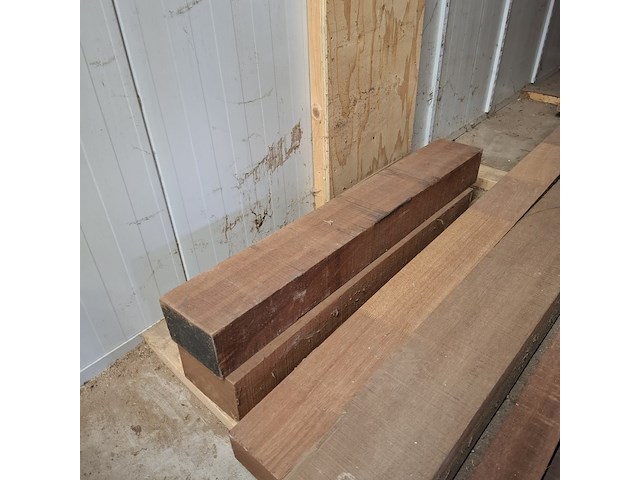 Partij hardhouten meranti - afbeelding 3 van  8