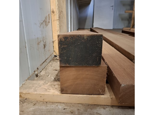 Partij hardhouten meranti - afbeelding 4 van  8