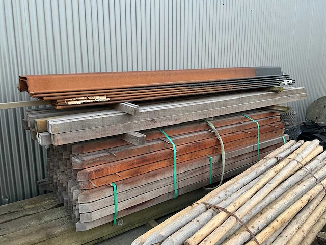 Partij hardhouten palen - afbeelding 6 van  12