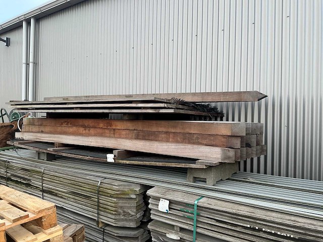 Partij hardhouten palen - afbeelding 11 van  12