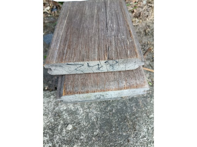 Partij, hardhouten planken en strips - afbeelding 1 van  3