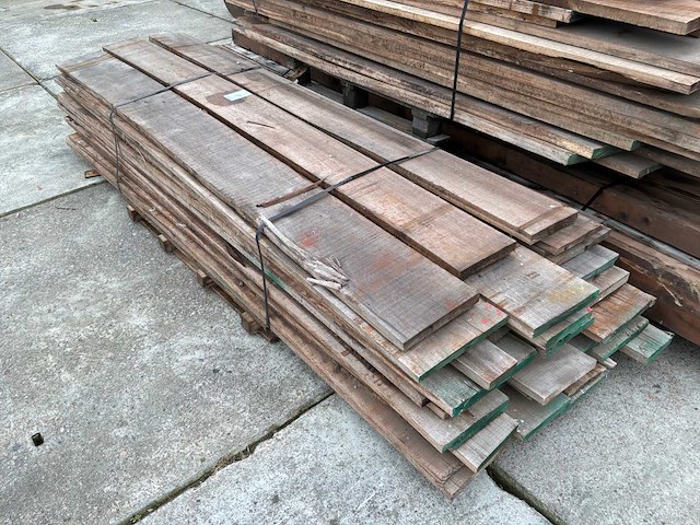 Partij hardhouten planken - afbeelding 1 van  4