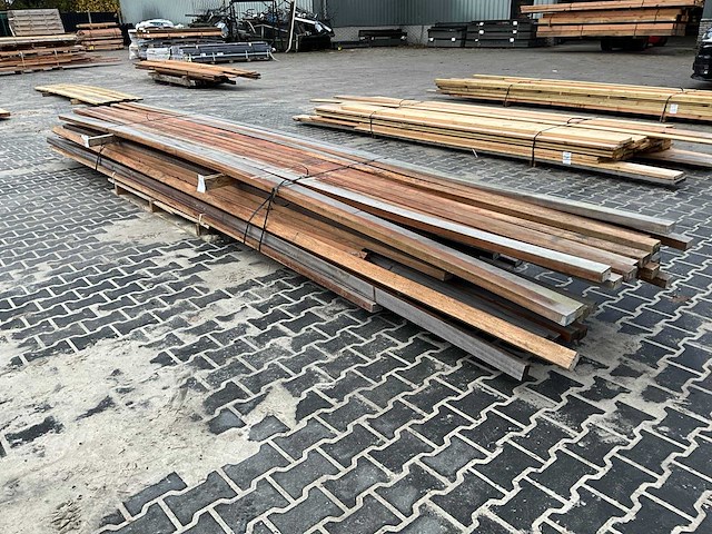 Partij hardhouten regels - afbeelding 1 van  4