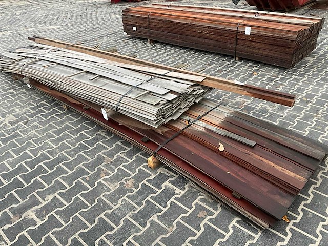 Partij hardhouten strips - afbeelding 1 van  7