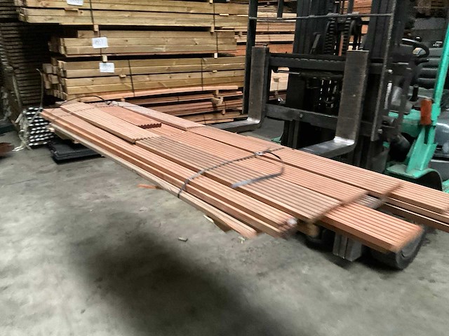 Partij hardhouten vlonderplanken geschaafd - 14,5x2,5 cm - afbeelding 2 van  8