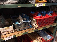 Partij haringdoppen en divers - afbeelding 1 van  4