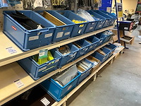 Partij haringen en scheerlijnen - afbeelding 1 van  20