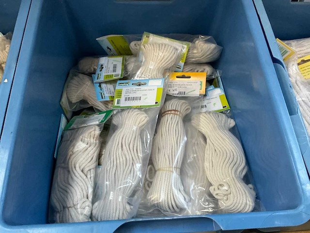 Partij haringen en scheerlijnen - afbeelding 18 van  20