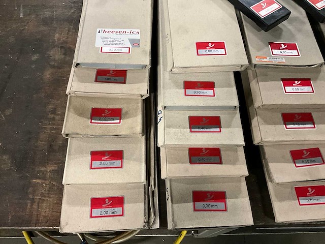 Partij hasberg gekalibreerde onderlegplaten - afbeelding 2 van  6