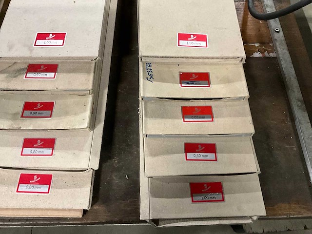 Partij hasberg gekalibreerde onderlegplaten - afbeelding 5 van  6