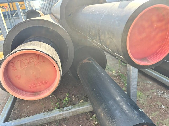 Partij hdpe buizen - afbeelding 1 van  2