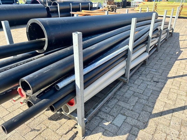 Partij hdpe en pe buizen - afbeelding 1 van  4