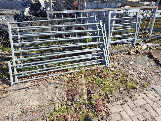 Partij hekwerk - afbeelding 11 van  19