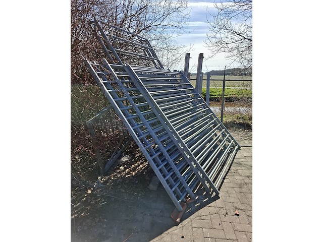 Partij hekwerk - afbeelding 14 van  19