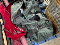 Partij hengels en hengelsport artikelen - afbeelding 11 van  11