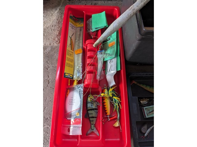 Partij hengelsportartikelen, (kunstaas en meer) - afbeelding 2 van  9