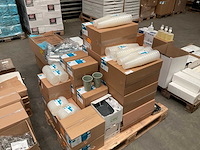 Partij herbruikbare bekers en sevies - afbeelding 1 van  3