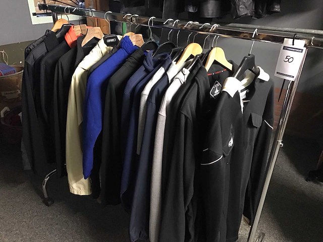 Partij herentruien/vesten - afbeelding 1 van  1