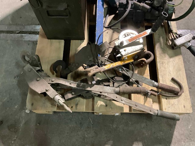 Partij hijs- en heftechniek - afbeelding 2 van  4