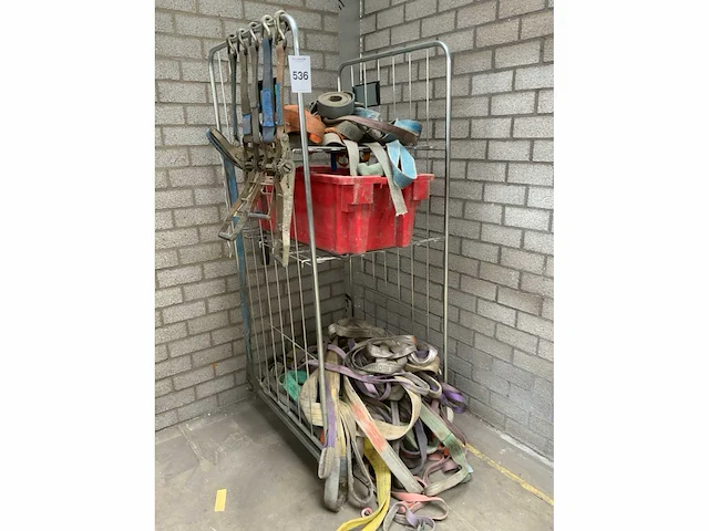 Partij hijs- en spanbanden in rolcontainer - afbeelding 4 van  4