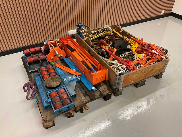 Partij hijs en hef materialen - afbeelding 1 van  5