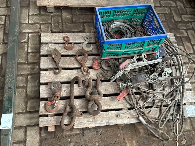 Partij hijs en span materiaal - afbeelding 6 van  9