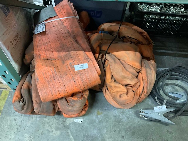 Partij hijs stroppen overige hijs- en heftechniek - afbeelding 1 van  2