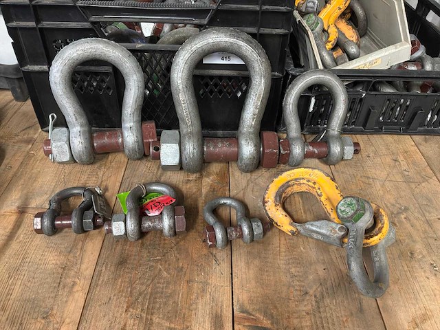 Partij hijsmateriaal en harpsluitingen - afbeelding 1 van  4