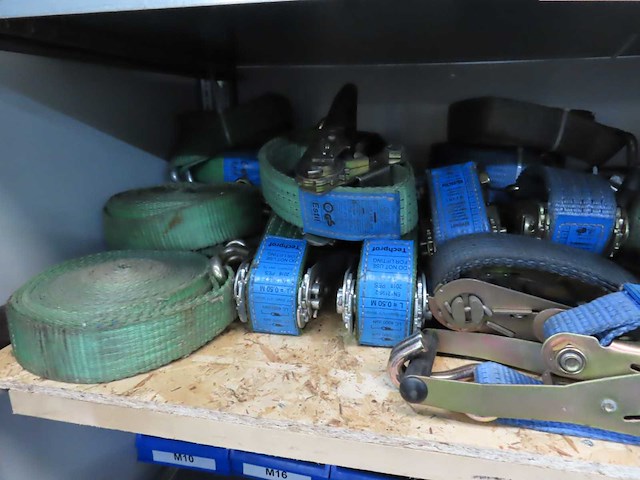 Partij hijsmateriaal - afbeelding 2 van  13