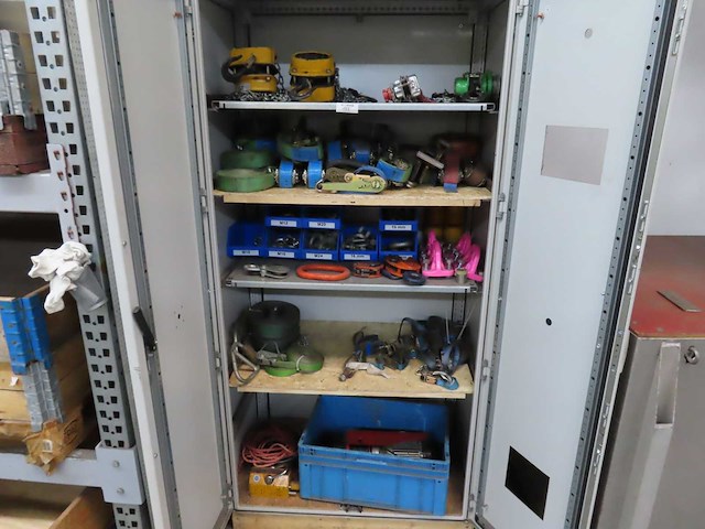 Partij hijsmateriaal - afbeelding 1 van  13